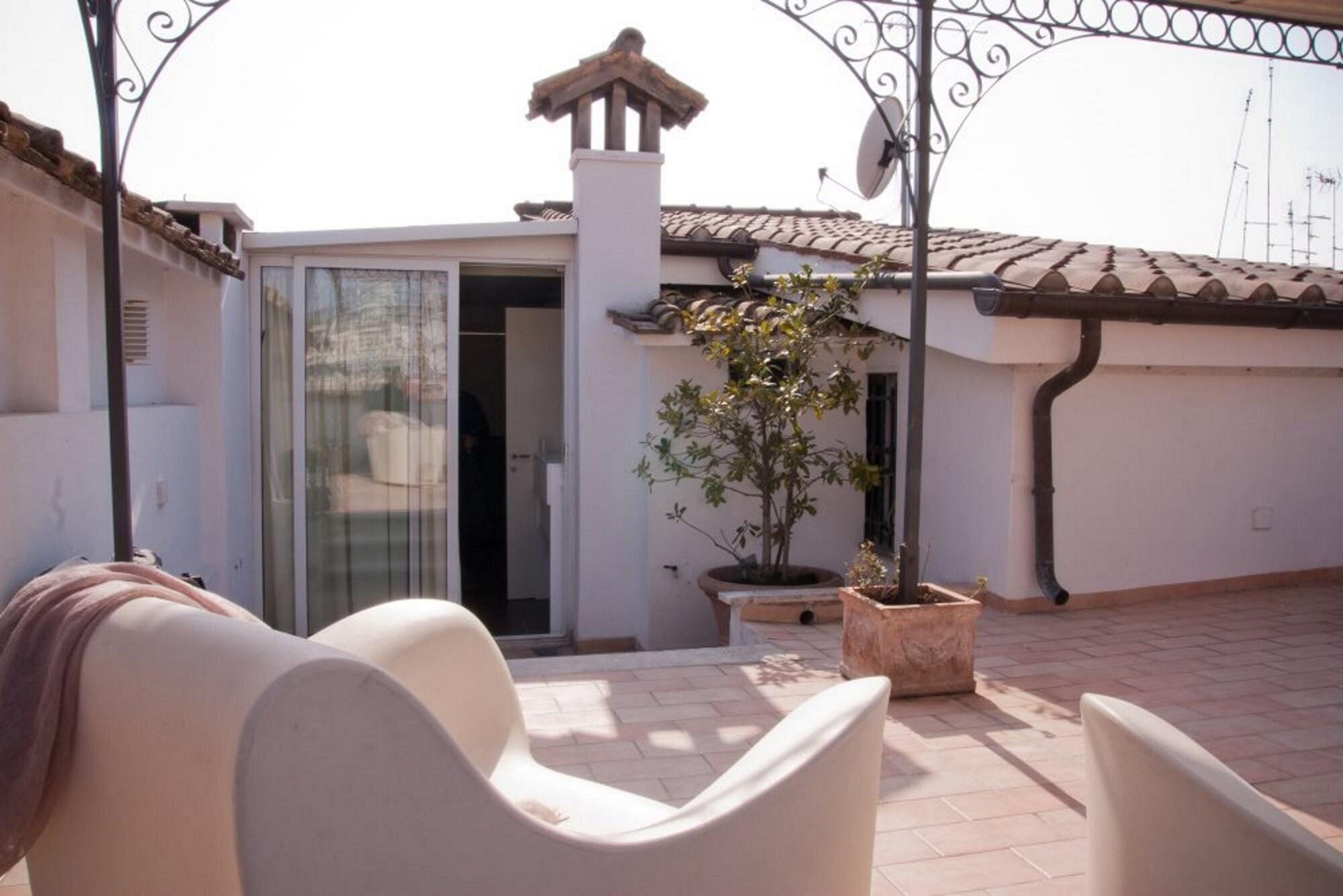 Roma Resort Trevi Exterior photo